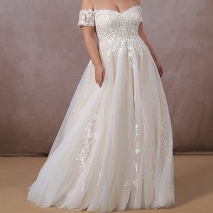 Azazie Rowe BG Wedding Dress